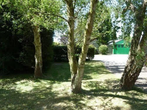Copthorne Caravans Hotel Merston Zewnętrze zdjęcie